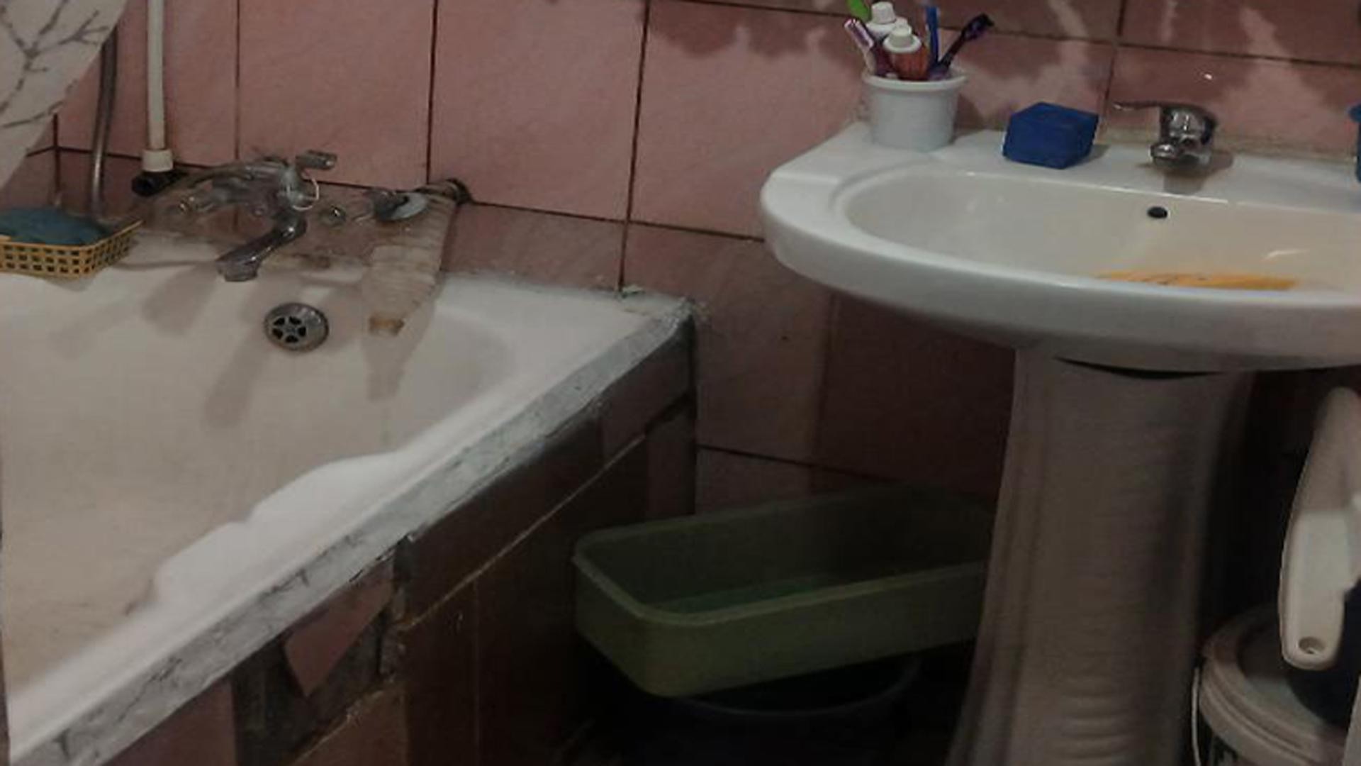 House for sale in Lenasia South, Johannesburg, 80 m²