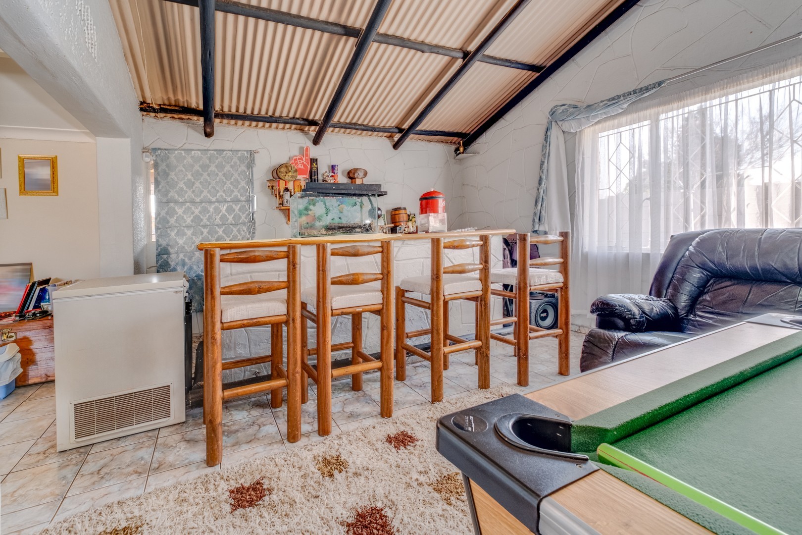 House for sale in Witpoortjie, Roodepoort, 380 m²