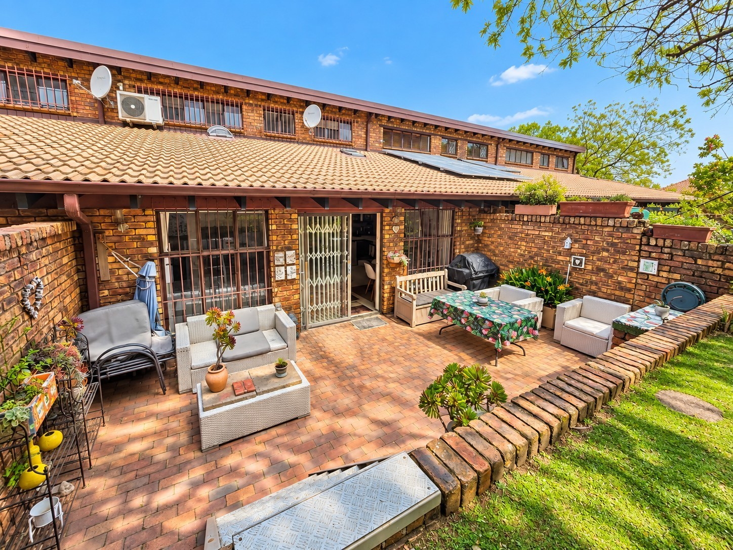 Townhouse for rent in Boskruin, Randburg, 109 m²