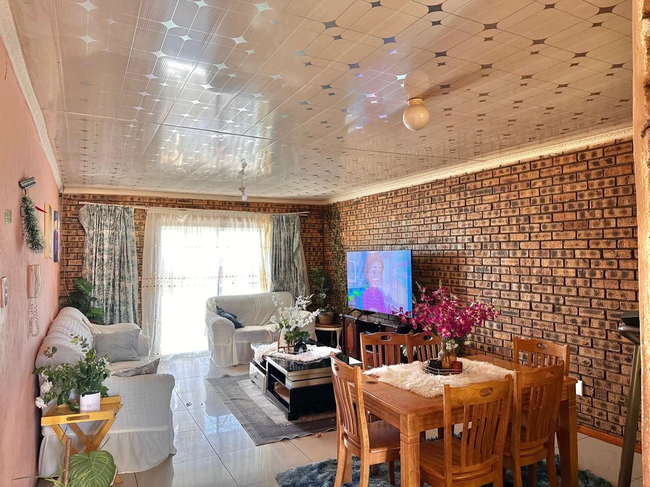 Apartment for sale in Newcastle Central, Newcastle, KwaZulu Natal