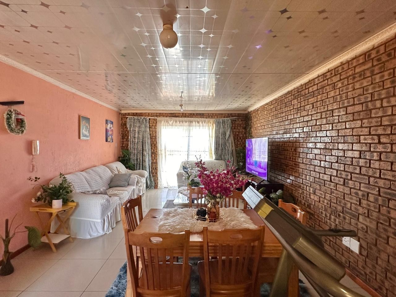 Apartment for sale in Newcastle Central, Newcastle, KwaZulu Natal