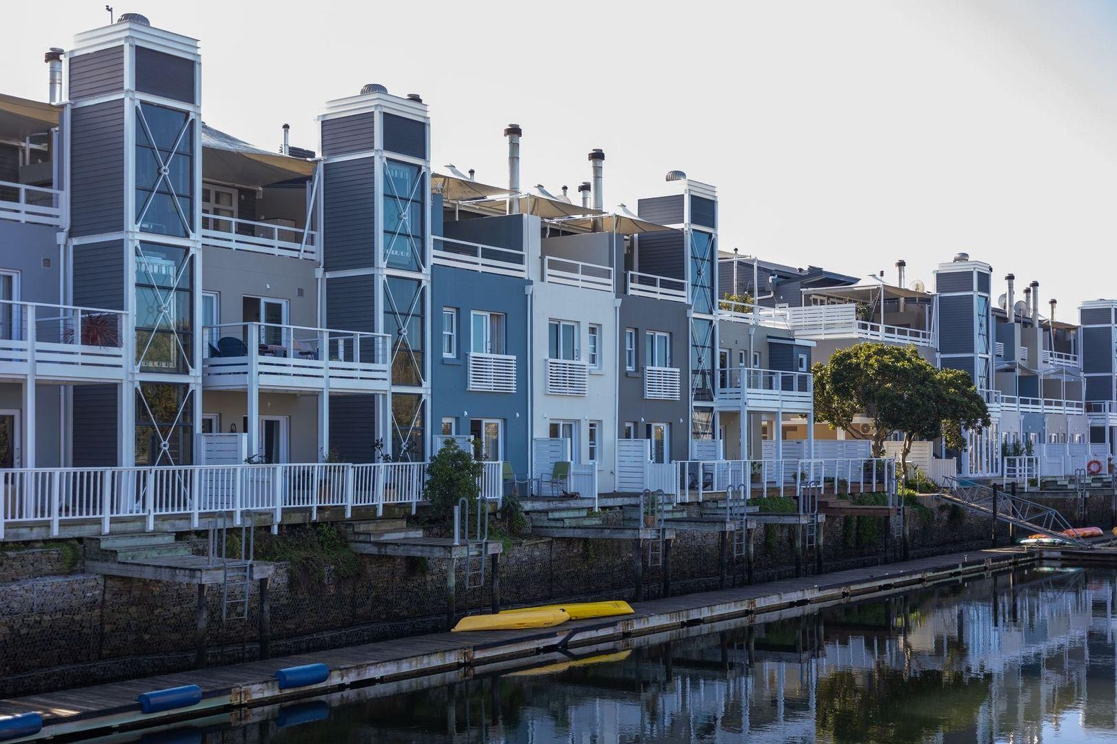 Apartment for sale in Thesen Islands, Knysna, 169 m²