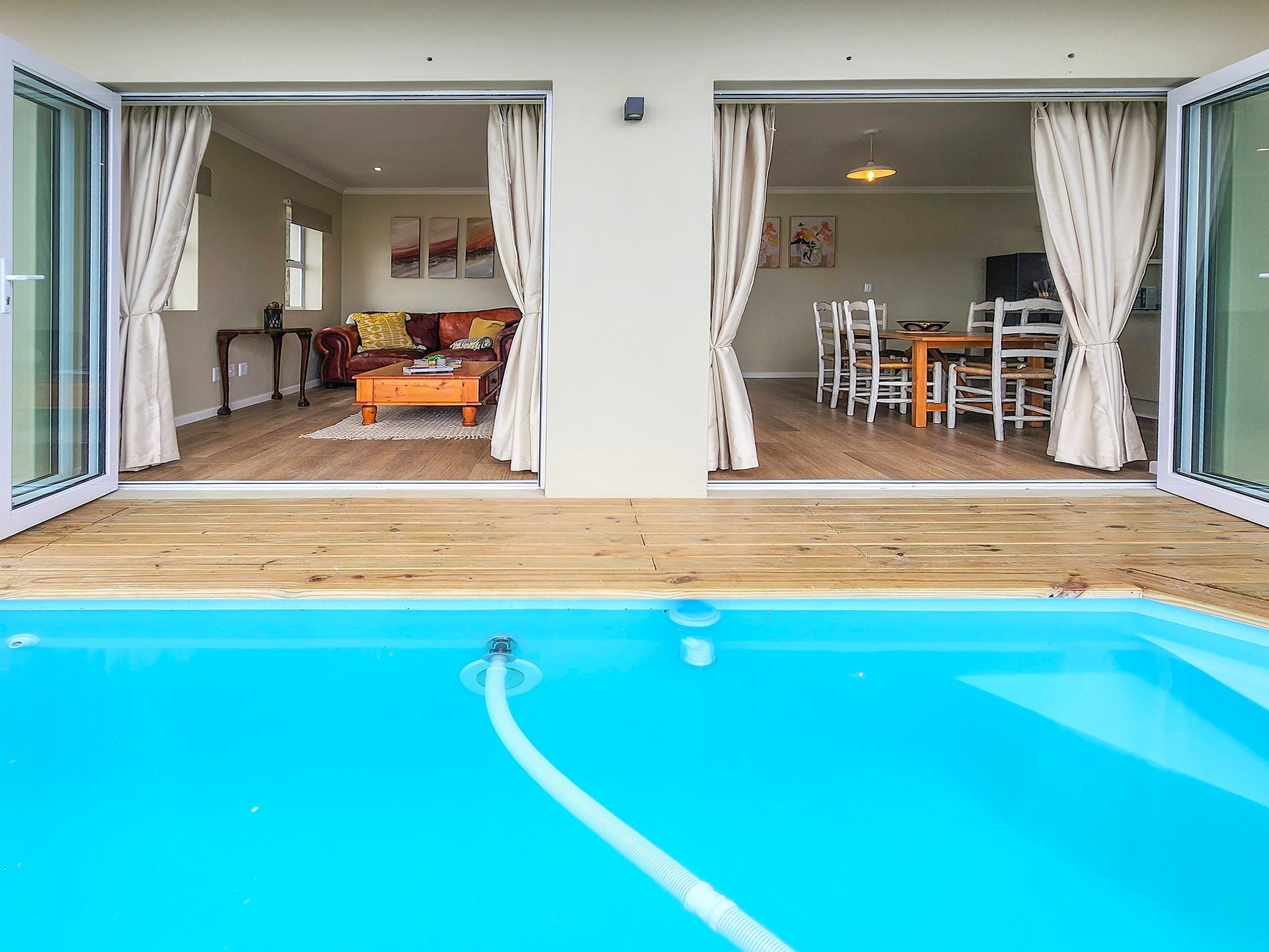 House for sale in Costa Sarda, Knysna, 200 m²