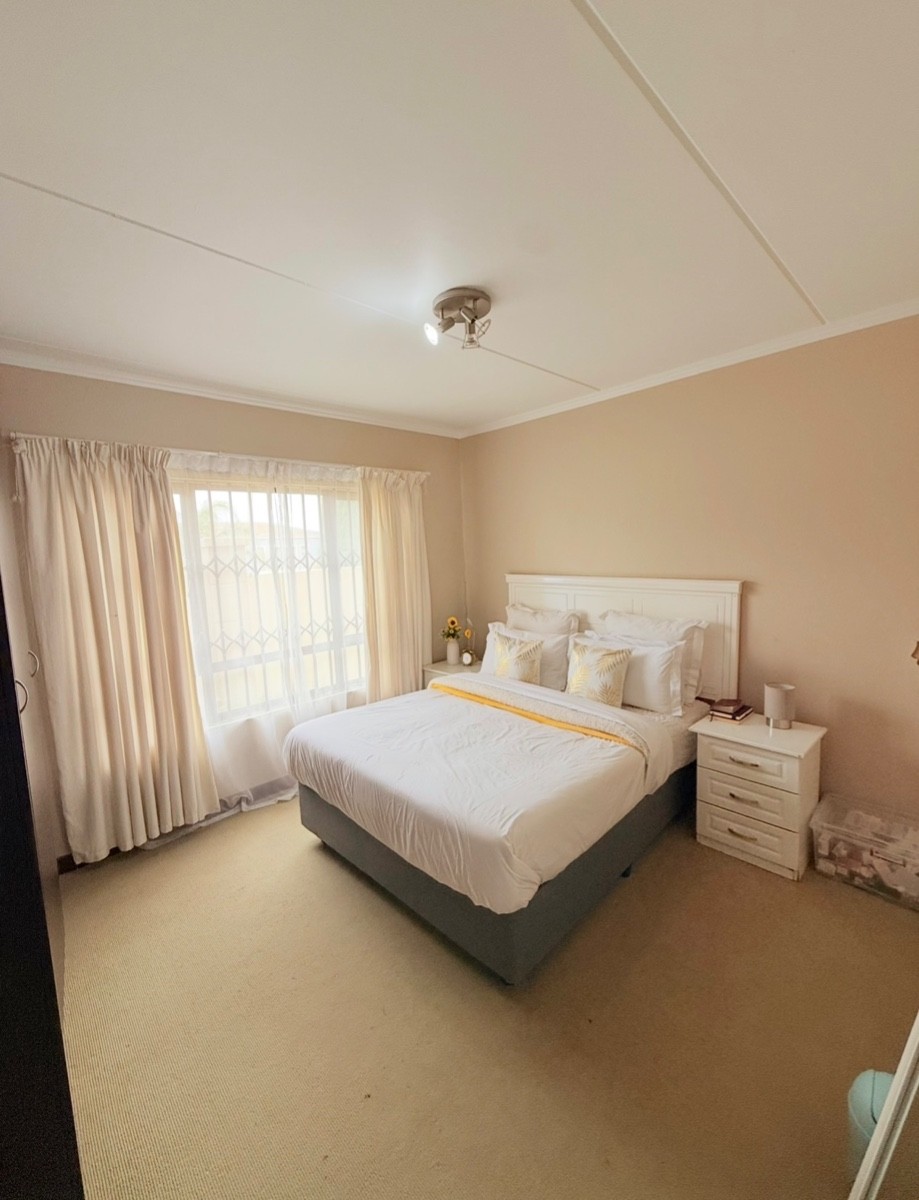 Apartment for sale in Erand Gardens, Midrand
