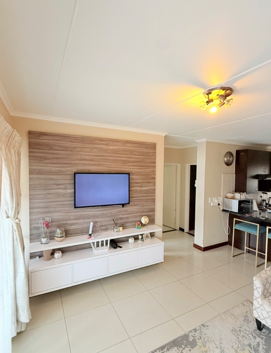 Apartment for sale in Erand Gardens, Midrand