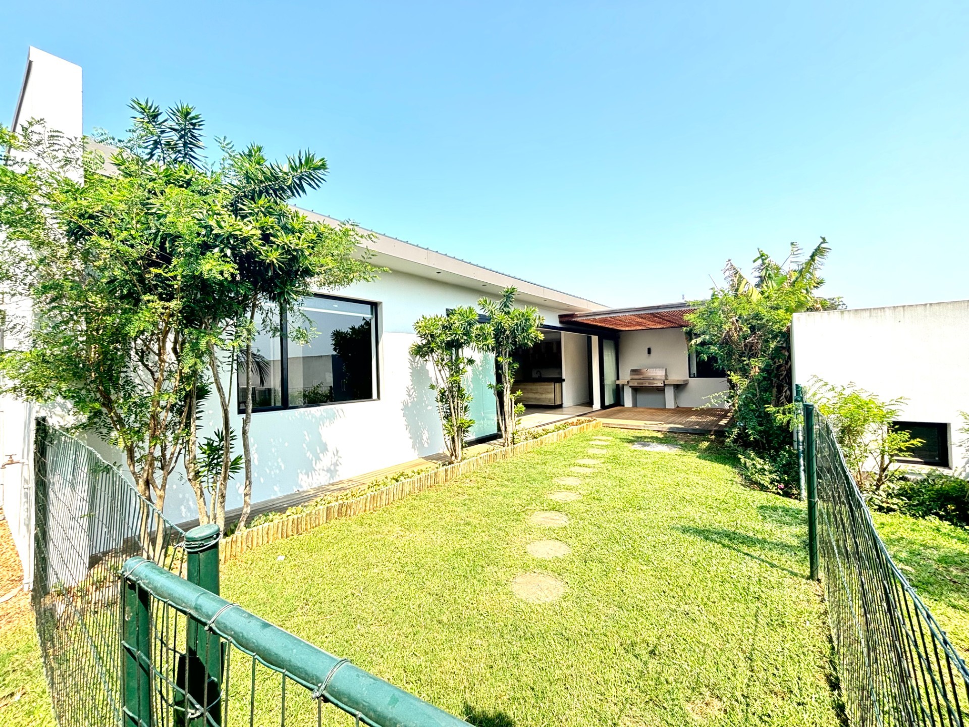 Townhouse for rent in Elaleni Coastal Forest Estate, Ballito, KwaZulu Natal, 130 m²