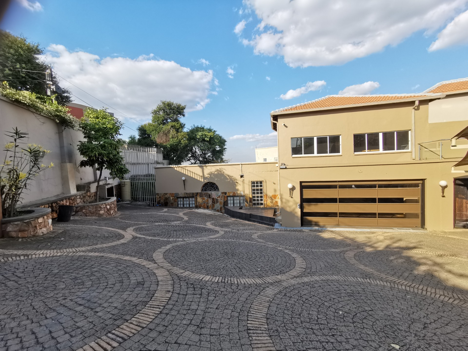 House for sale in Northcliff, Randburg, 22 Bernard, Northcliff, Randburg, Gauteng, 1500 m²