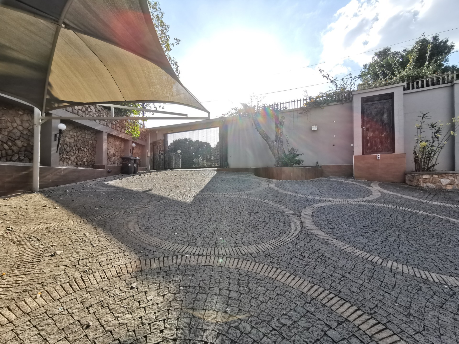 House for sale in Northcliff, Randburg, 22 Bernard, Northcliff, Randburg, Gauteng, 1500 m²