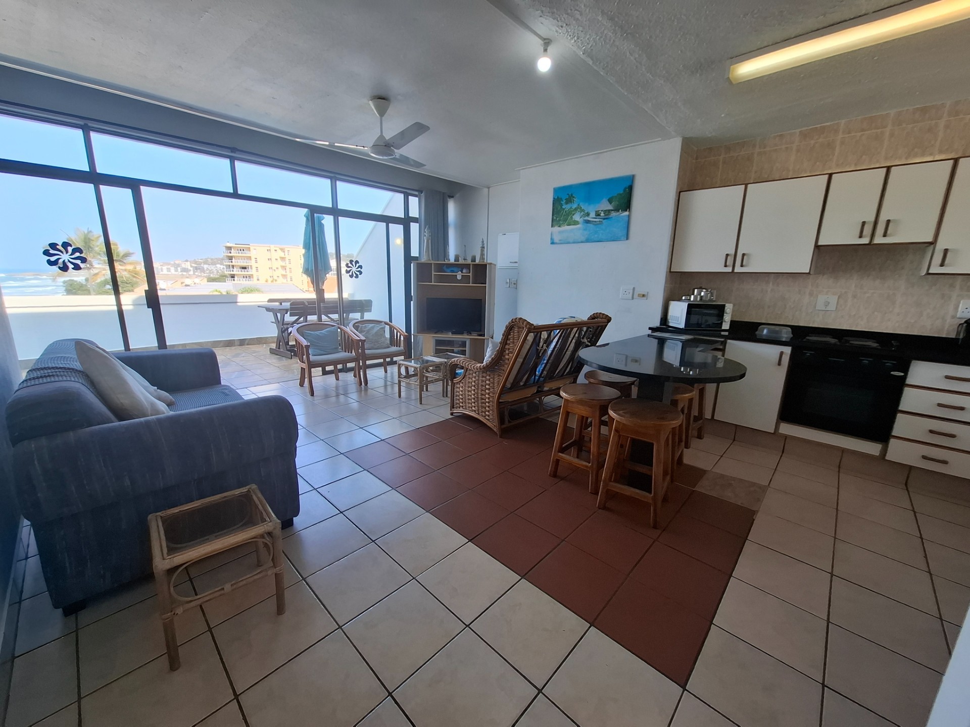 Apartment for sale in Manaba Beach, Margate, KwaZulu Natal, 90 m²
