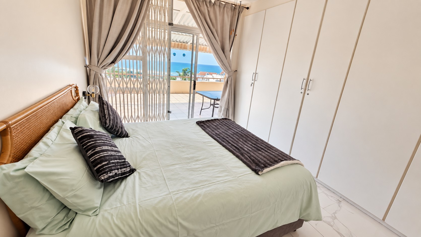 Apartment for sale in Margate, KwaZulu Natal, 133 m²