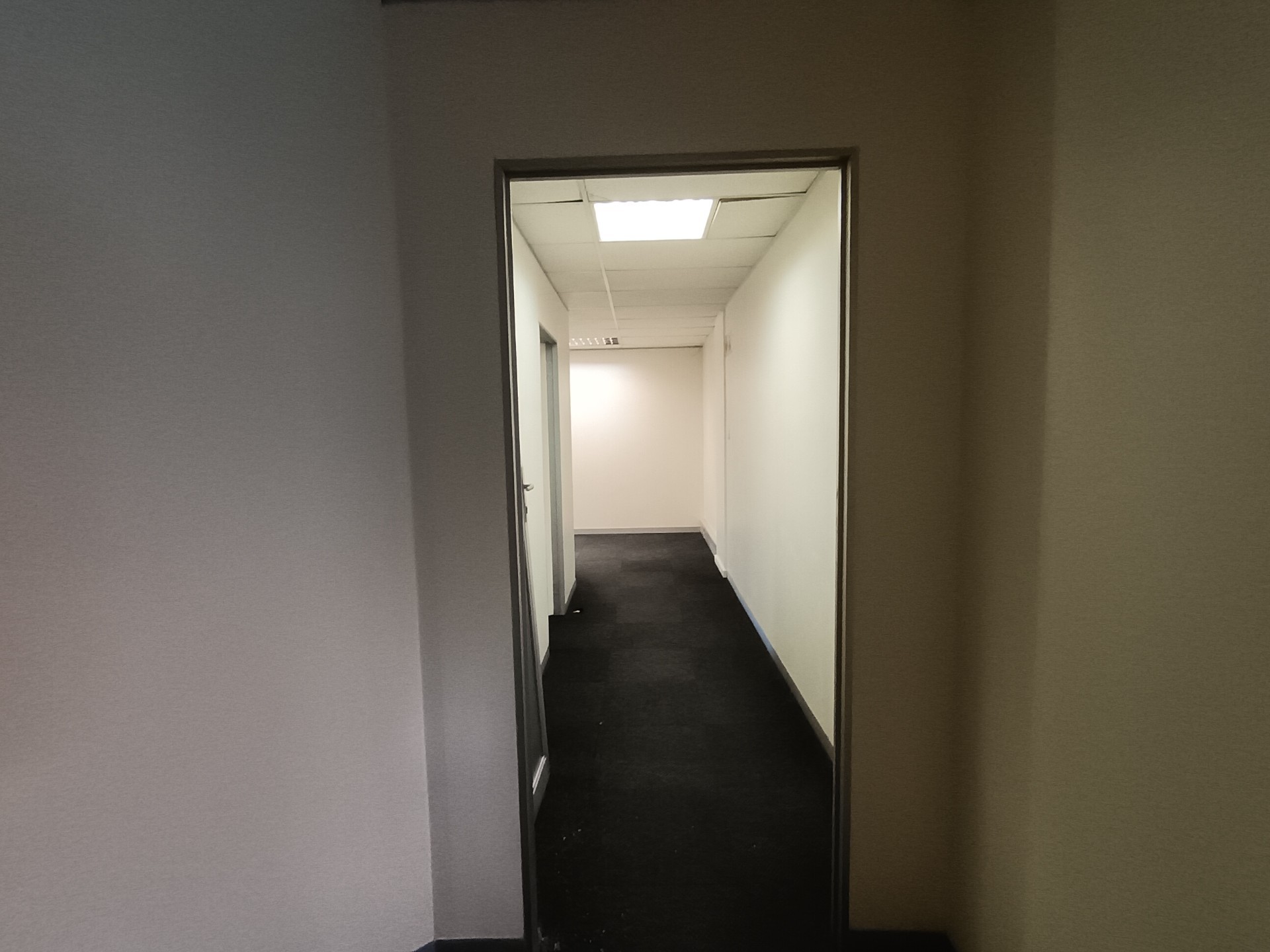 Office for rent in Riverhorse Valley, Durban, KwaZulu Natal, 220 m²