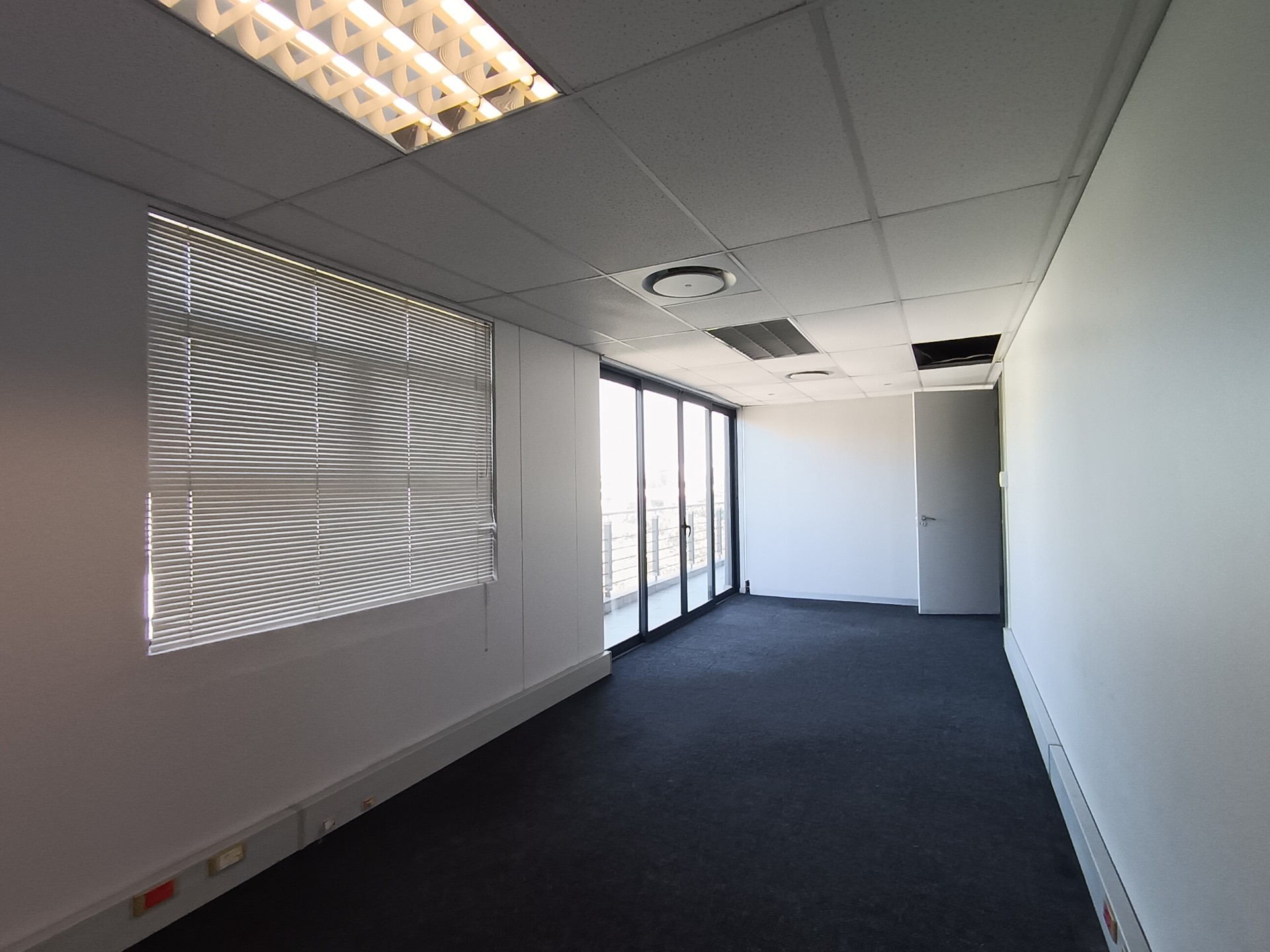 Office for rent in Riverhorse Valley, Durban, KwaZulu Natal, 150 m²