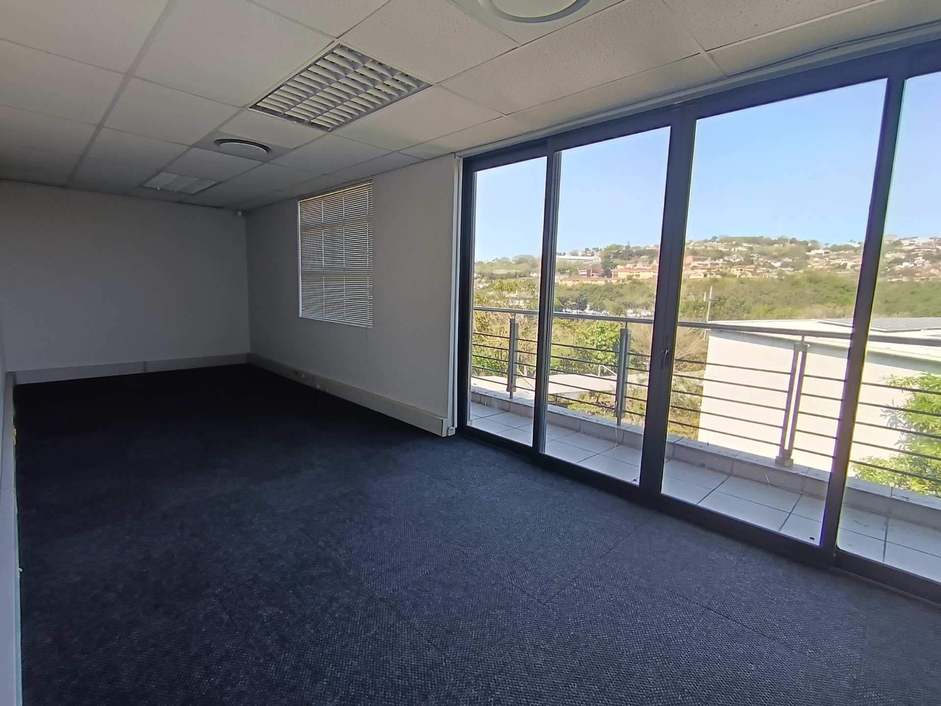 Office for rent in Riverhorse Valley, Durban, KwaZulu Natal, 150 m²