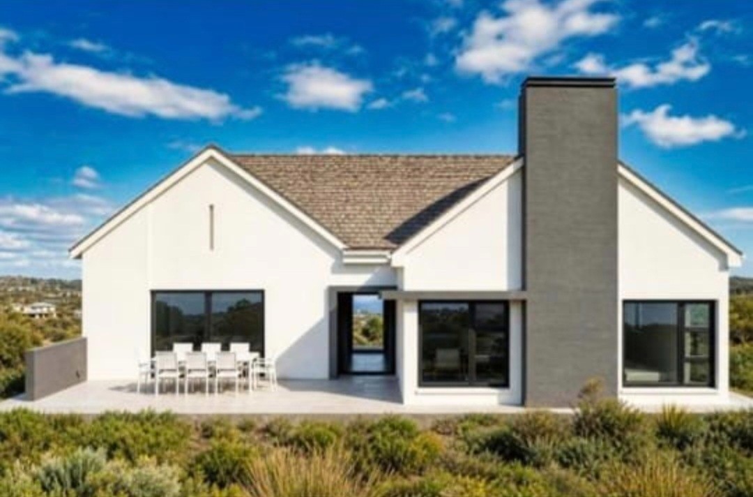 House for sale in Outeniquasbosch, Hartenbos, 272 m²