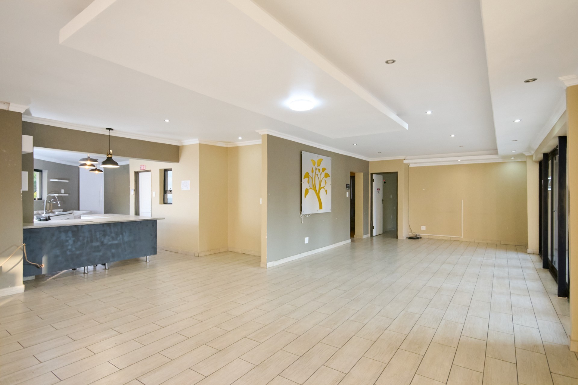 House for sale in Helderkruin, Roodepoort, 341 m²