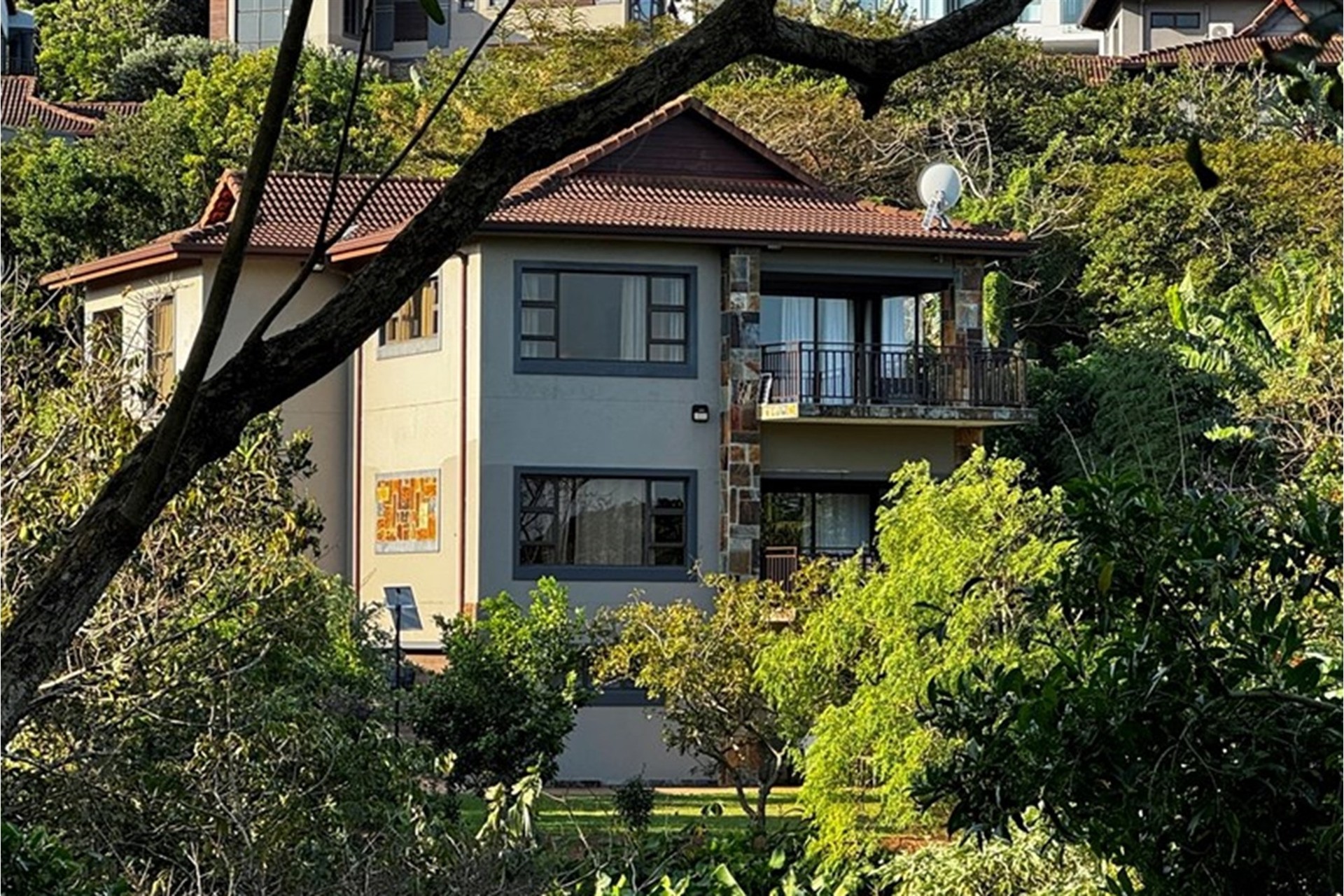 "Luxury 3-Bed Family Home by the Sea in Westbrook Beach Club"