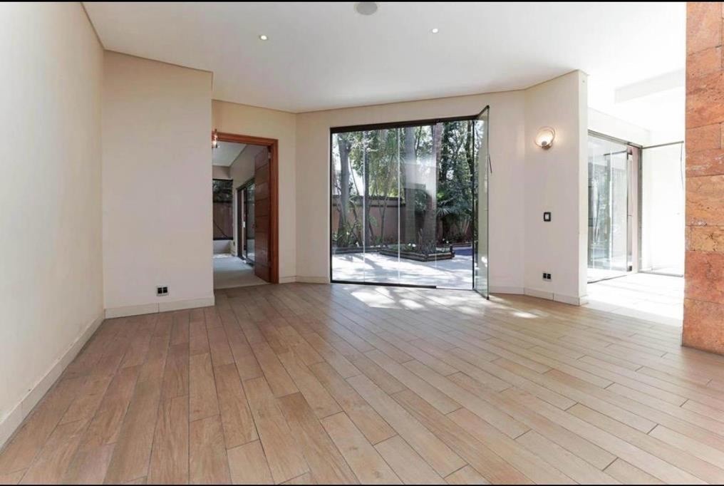 House for rent in Atholl, Sandton, 650 m²