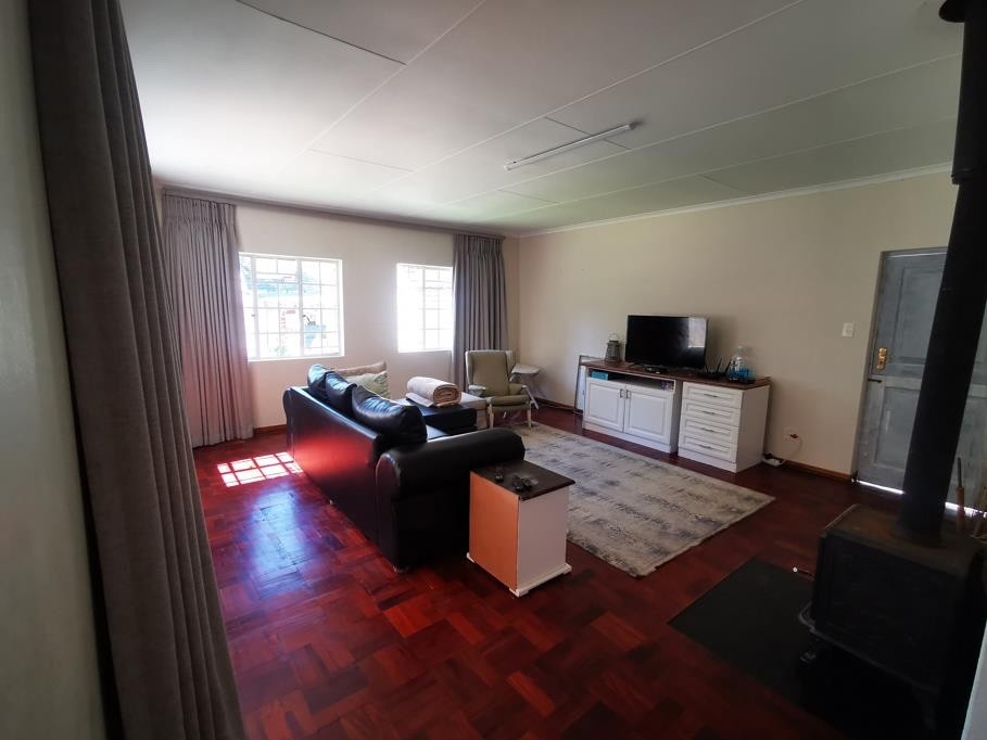 Apartment for rent in Atholl, Sandton, 130 m²