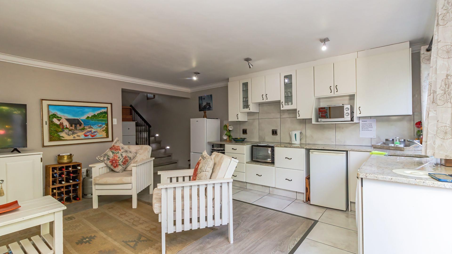 House for sale in Twee Kuilen, Diaz Beach, Mossel Bay, 180 m²