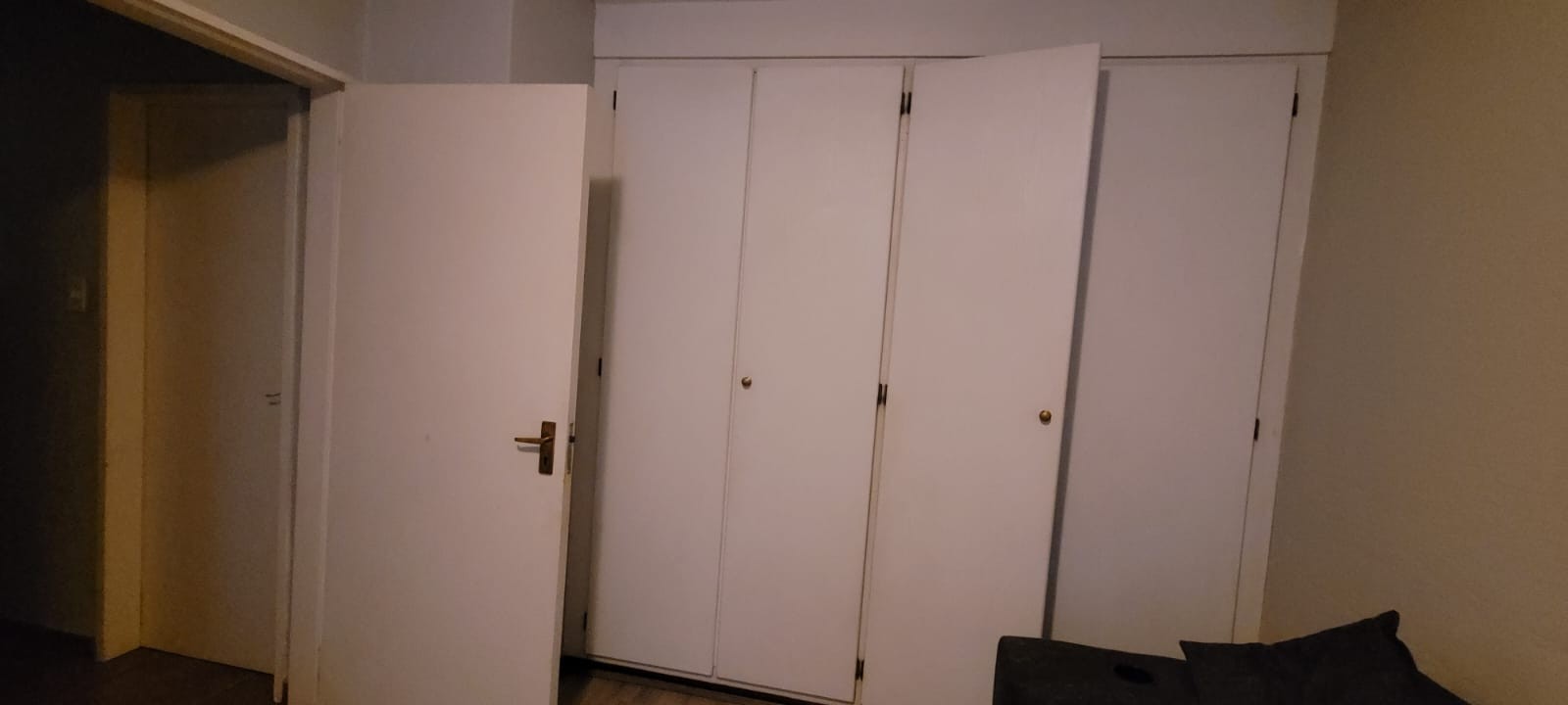 Townhouse for rent in Equestria, Pretoria, 141 m²