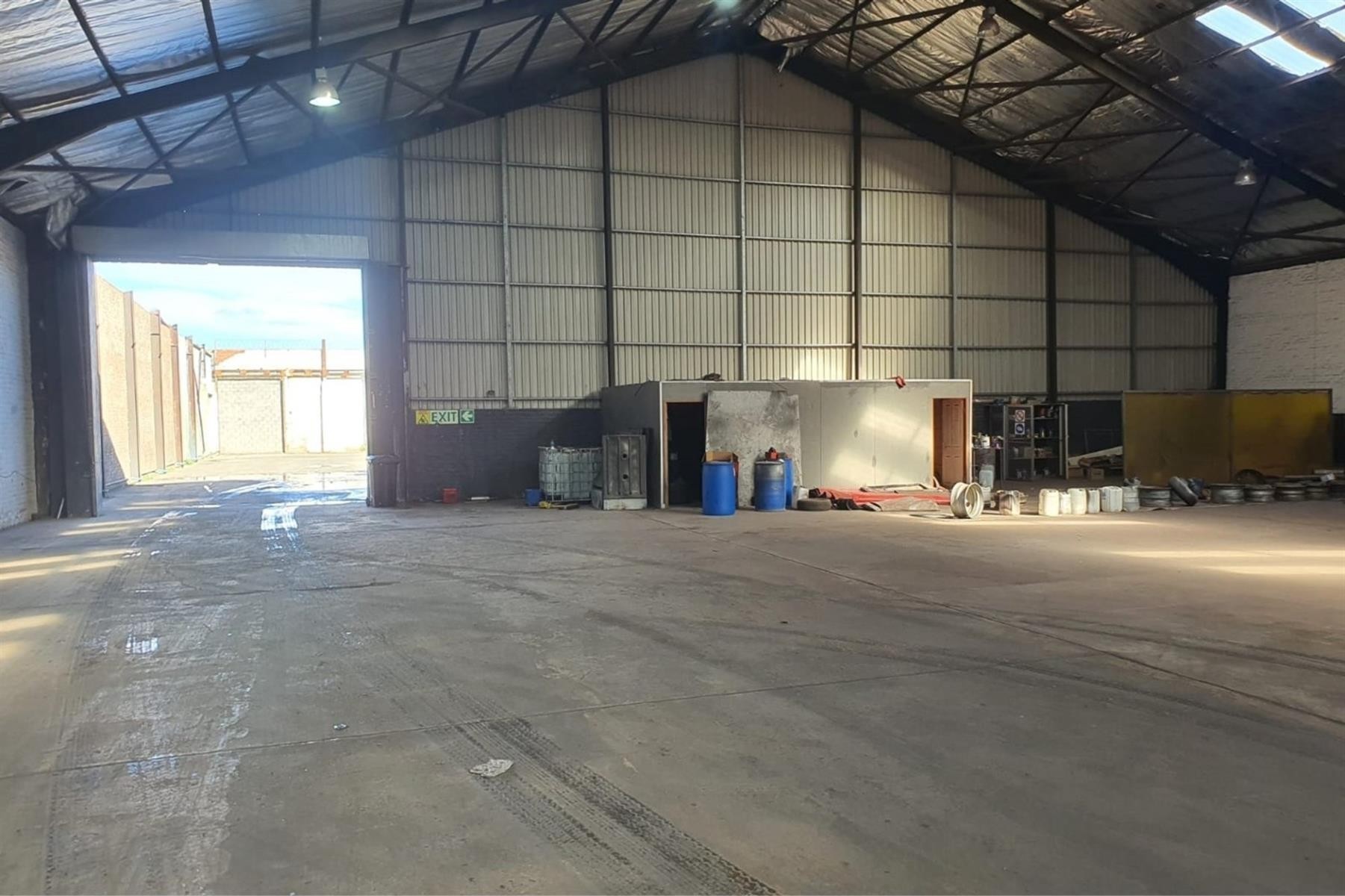 Warehouse for sale in Deal Party, Port Elizabeth, 6 Darby Street, Deal Party, Port Elizabeth, Eastern Cape, 2200 m²