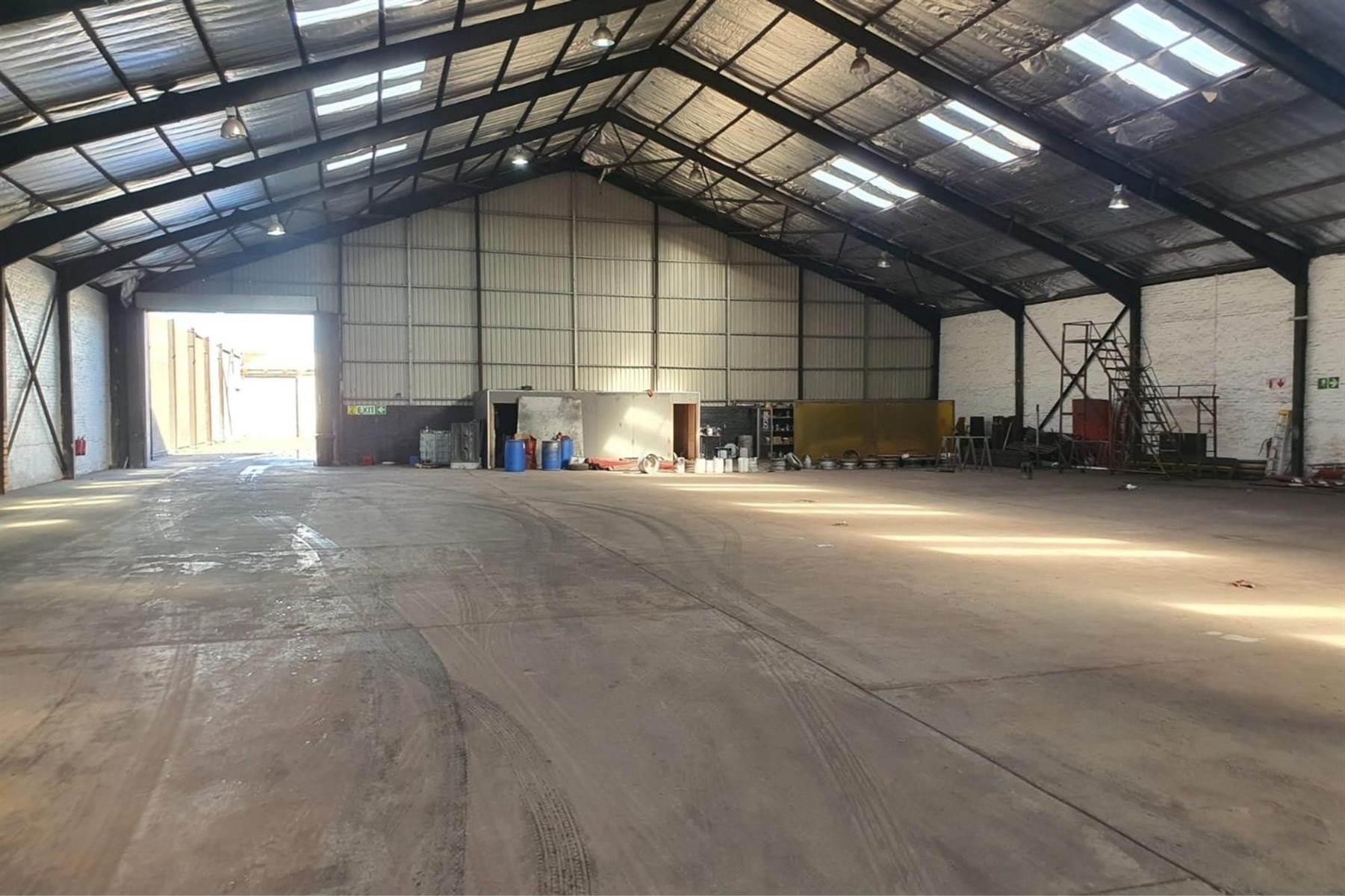 Warehouse for sale in Deal Party, Port Elizabeth, 6 Darby Street, Deal Party, Port Elizabeth, Eastern Cape, 2200 m²