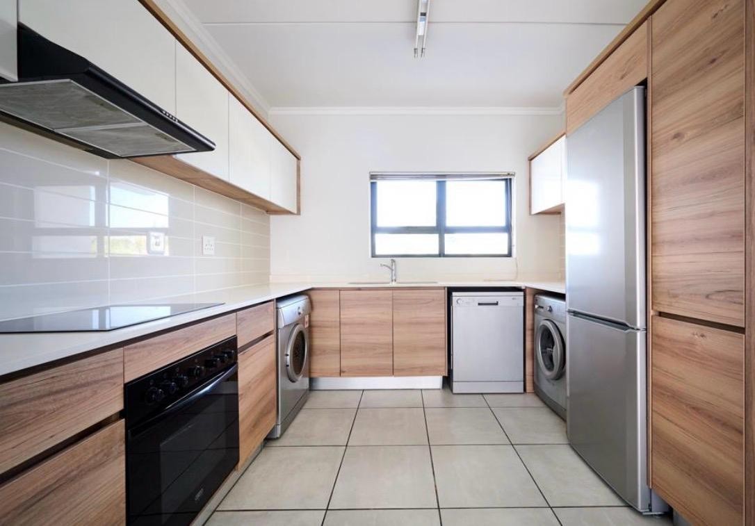 Apartment for rent in Kyalami AH, Midrand, 1234 D (2nd floor), The Whisken, 11 kylami drive, Kyalami AH, Midrand, Gauteng, 108 m²