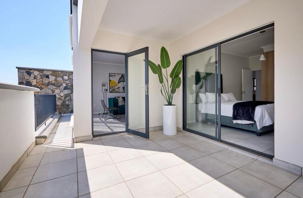 Apartment for rent in Kyalami AH, Midrand, 1234 D (2nd floor), The Whisken, 11 kylami drive, Kyalami AH, Midrand, Gauteng, 108 m²