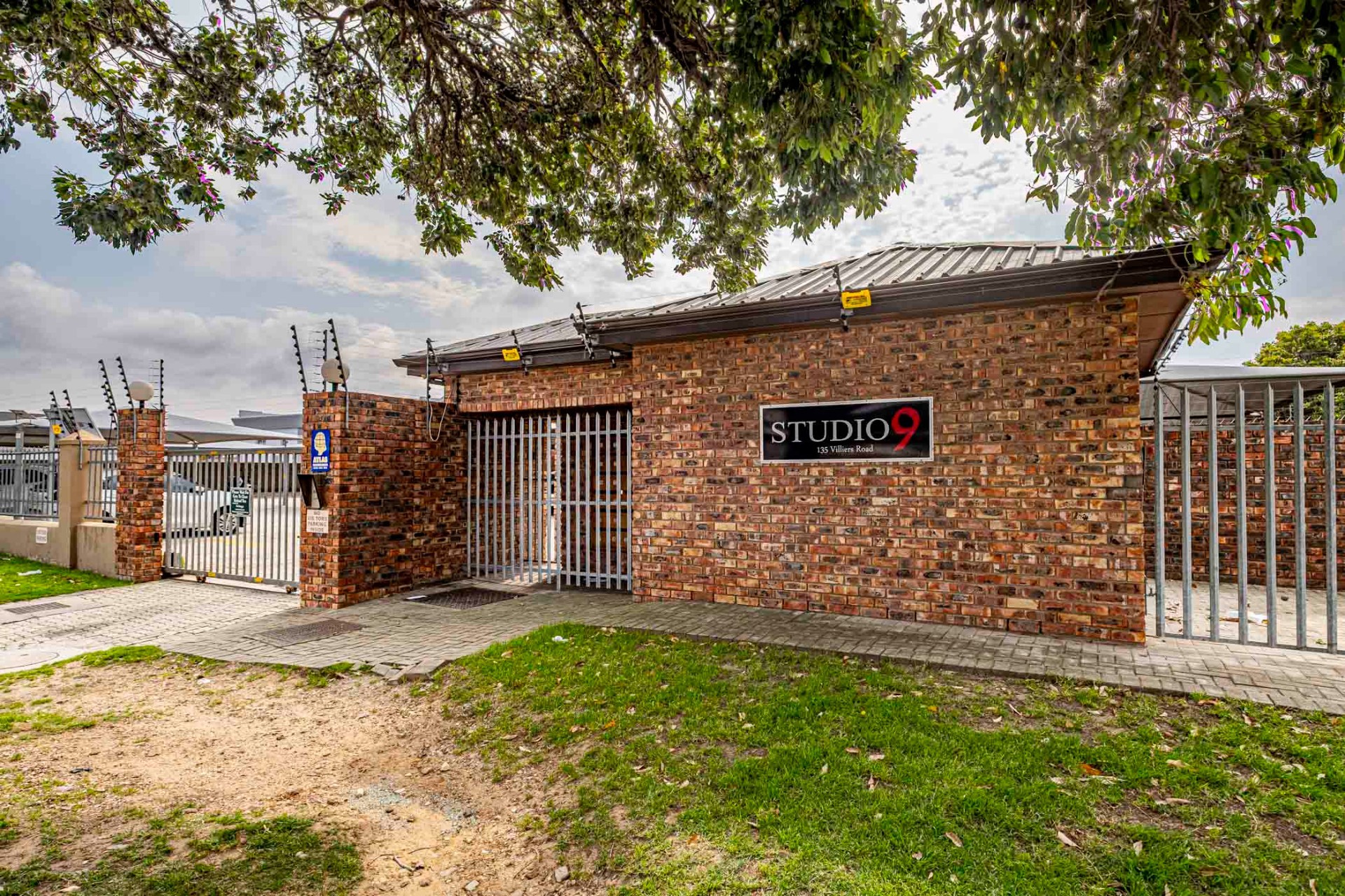 Apartment for sale in Walmer, Port Elizabeth, Studio 9, 135 Villiers Road, Walmer, Port Elizabeth, Eastern Cape, 50 m²