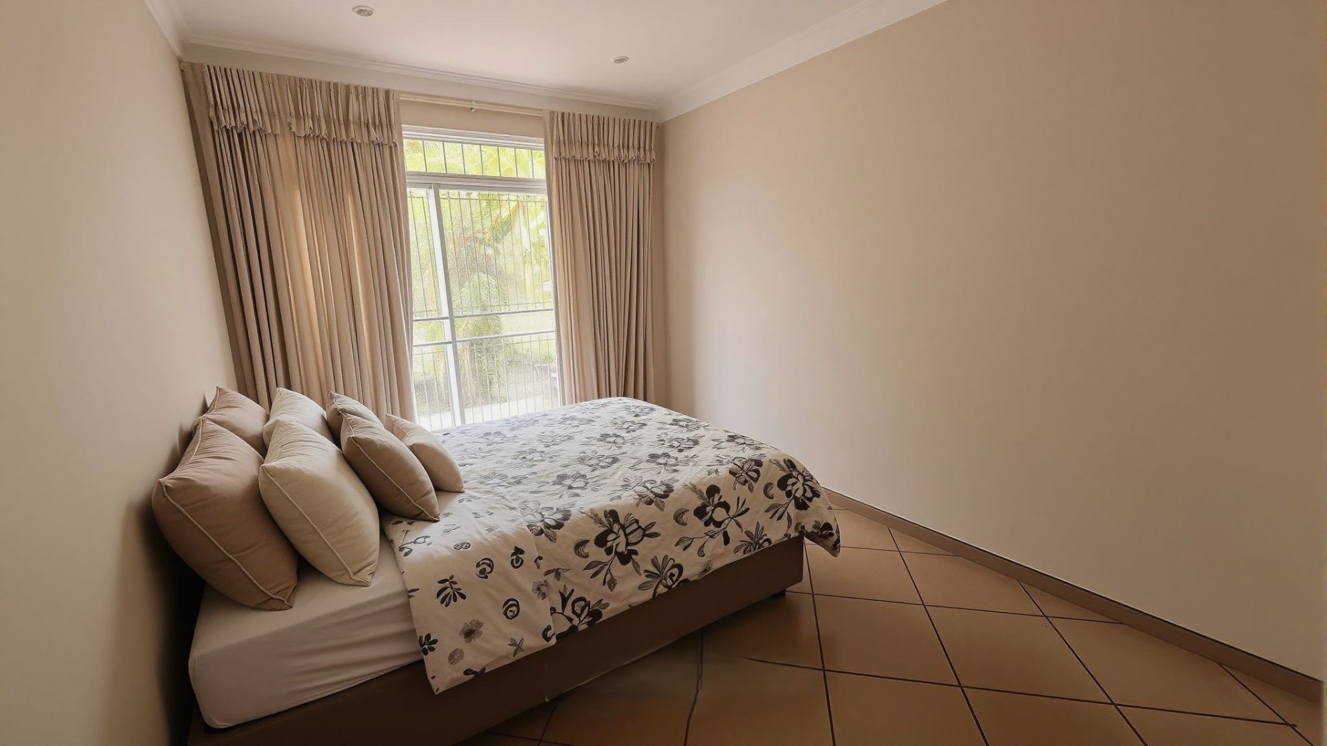 House for sale in Florida Park, Roodepoort