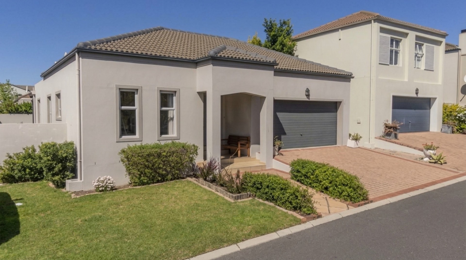 House for sale in Avalon Estate, Durbanville, 184 m²