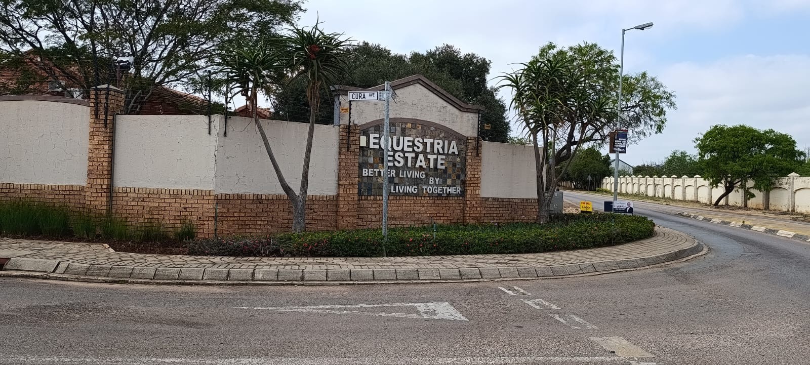 Townhouse for sale in Equestria, Pretoria, 81 m²