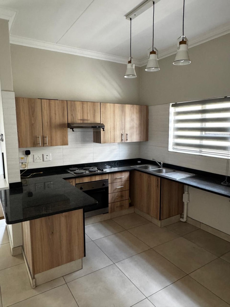 Apartment for rent in Goedeburg, Benoni, 00, Waterfall park, 0 beryl street, Goedeburg, Benoni, Gauteng