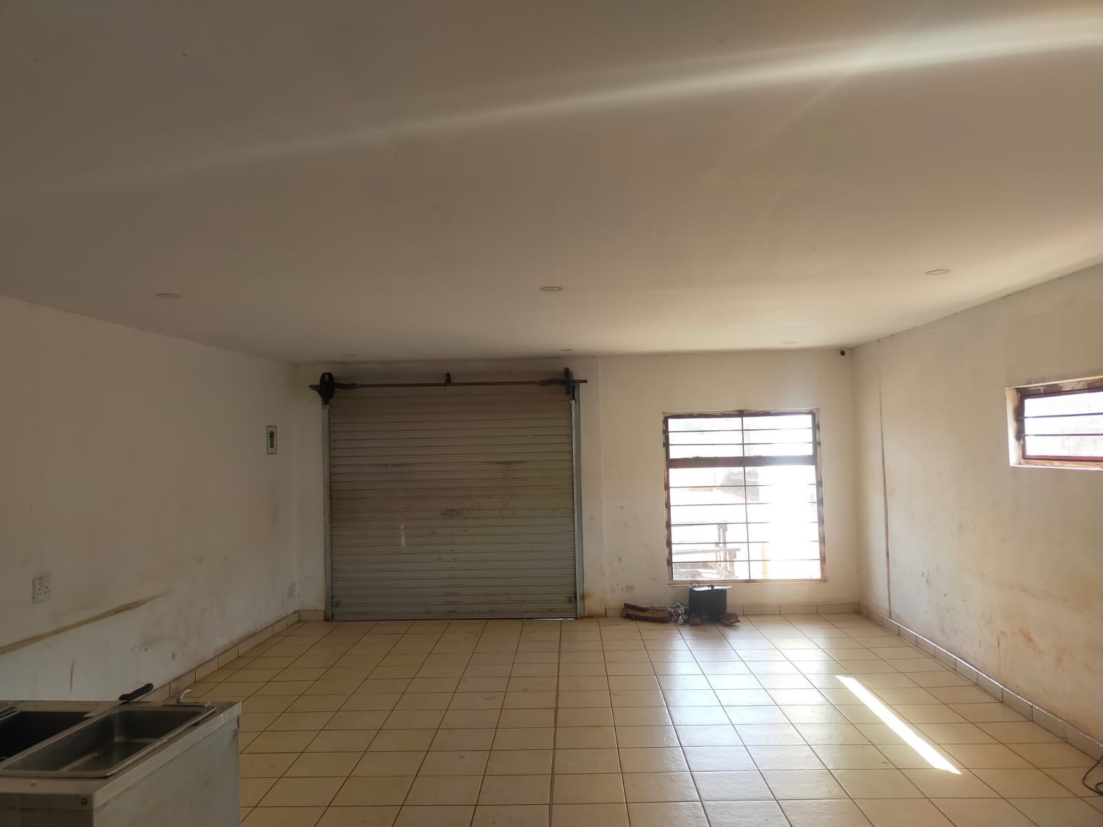 Business for sale in Tshivhulani, Thohoyandou Rural, Thohoyandou, 2000 m²