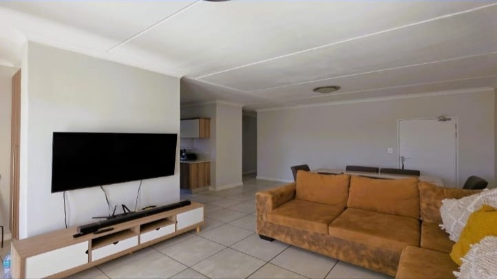Apartment for sale in Blyde Riverwalk Estate, Pretoria, 101 m²