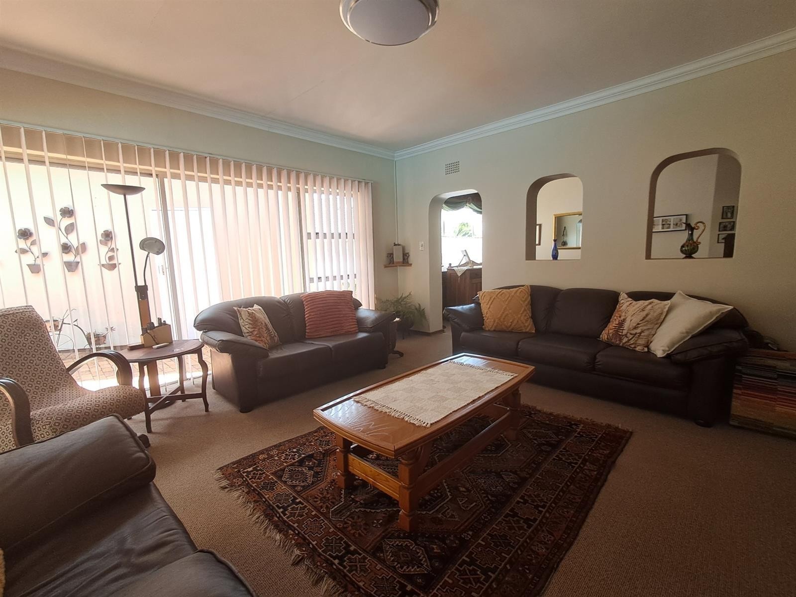House for sale in Horison Park, Roodepoort, 277 m²