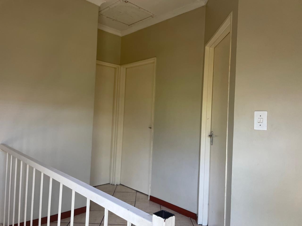 Apartment for rent in Paulshof, Sandton, 1 D (1st floor), Brynbrook complex, 11 witkoppen Road, Paulshof, Sandton, Gauteng, 90 m²