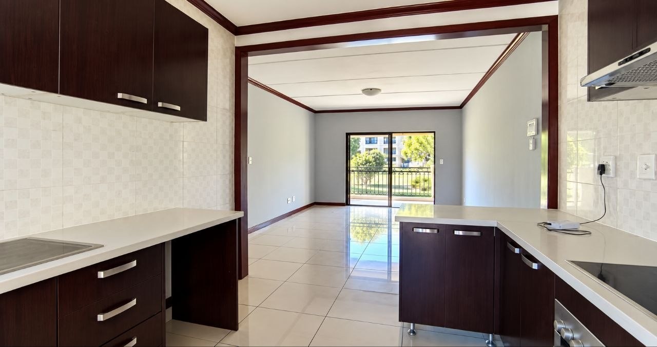 Apartment for sale in Summerset, Midrand, (1st floor), SS Rosa Royale, 17 Olea Road, Summerset, Midrand, Gauteng, 91 m²