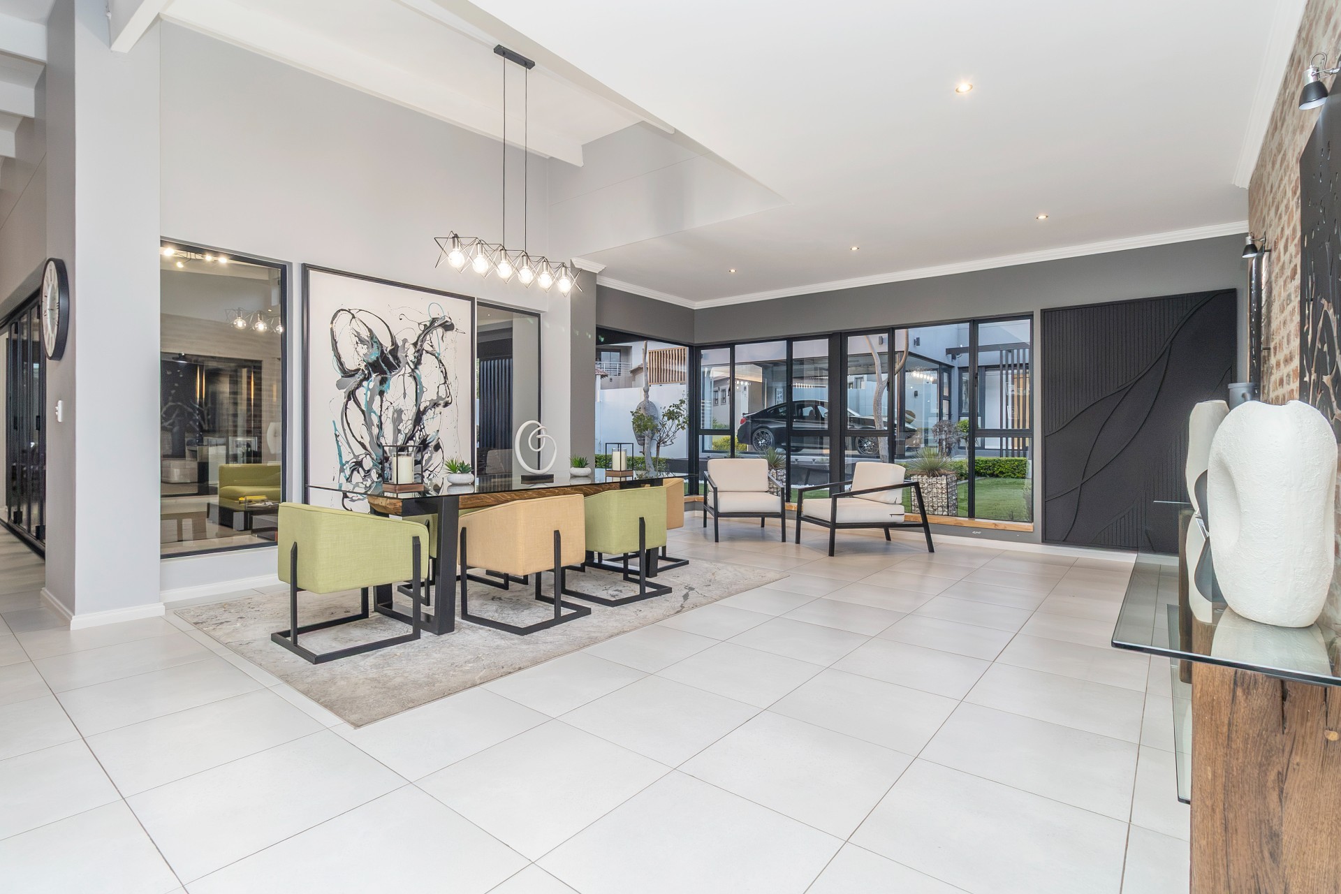 House for sale in Broadacres, Sandton, 450 m²