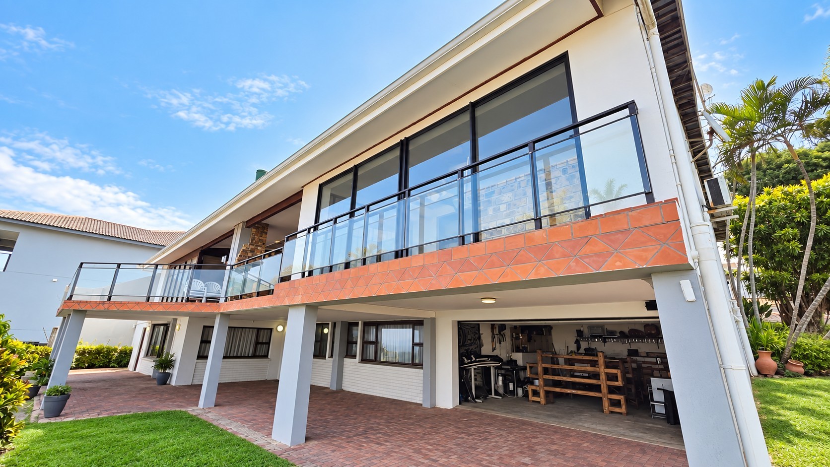 House for sale in Manaba Beach, Margate, KwaZulu Natal, 491 m²