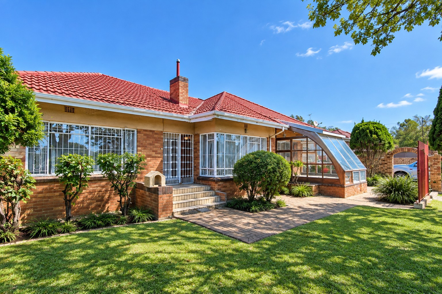 House for sale in Discovery, Roodepoort, 1050 m²