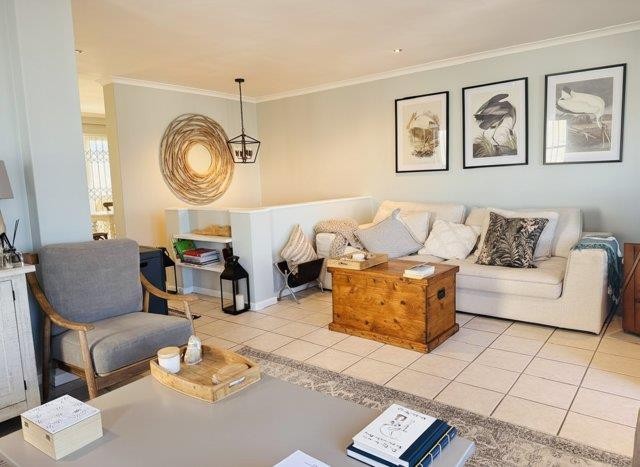 Townhouse for rent in Costa Sarda, Knysna