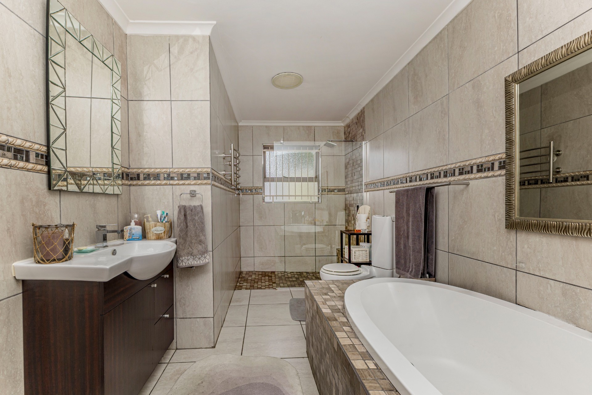 House for sale in Glen Ive, Stellenberg, Bellville, 215 m²