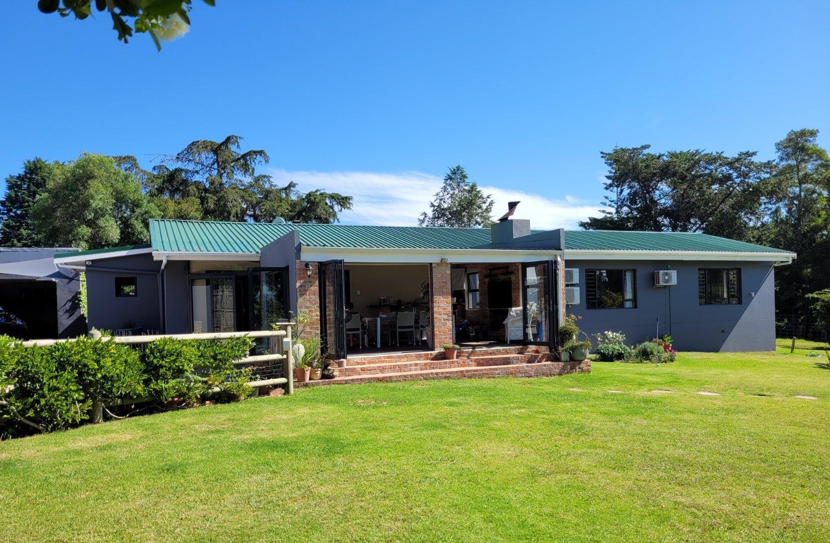 House for rent in Harkerville AH, Plettenberg Bay, 370 m²