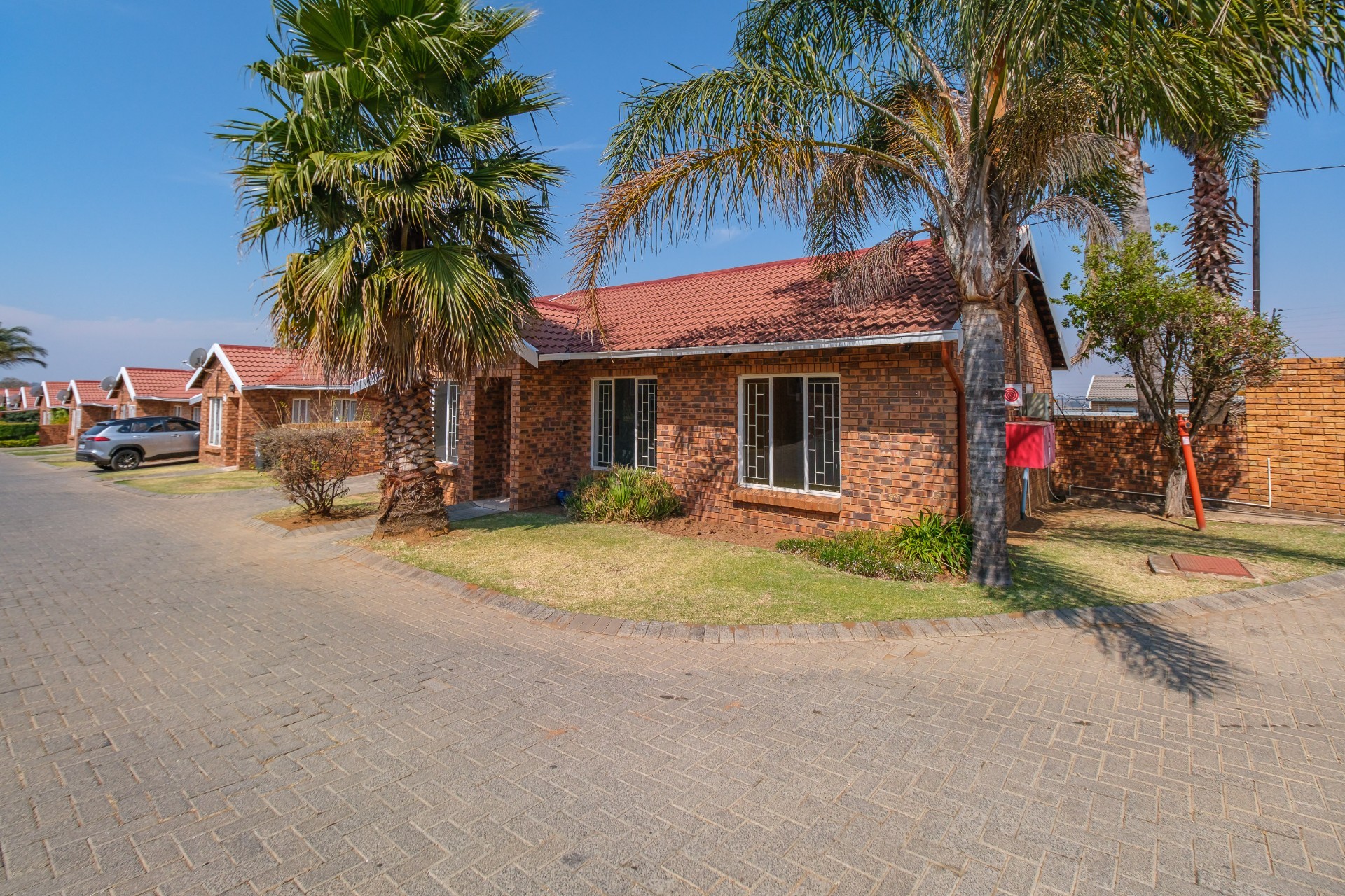 Townhouse for sale in Groblerpark, Roodepoort, 55, Manhattan Park, 263 Chaucer Avenue, Groblerpark, Roodepoort, Gauteng, 82 m²
