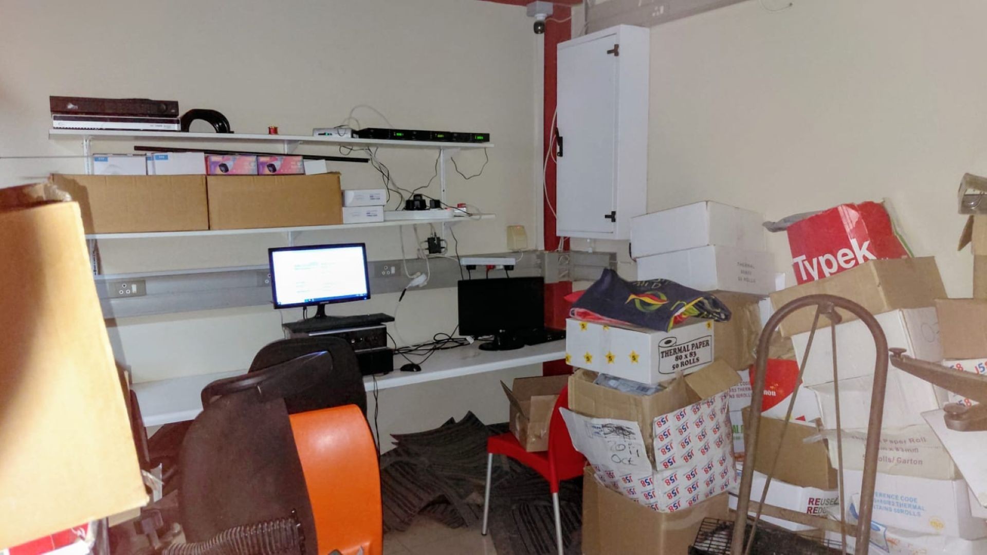 Commercial Property for rent in Ballito Commercial District, Ballito, KwaZulu Natal, 5, BALLITO HOME IMPROVEMENT CENTRE, 3545 MOFFAT DRIVE, Ballito Commercial District, Ballito, KwaZulu Natal, 160 m²