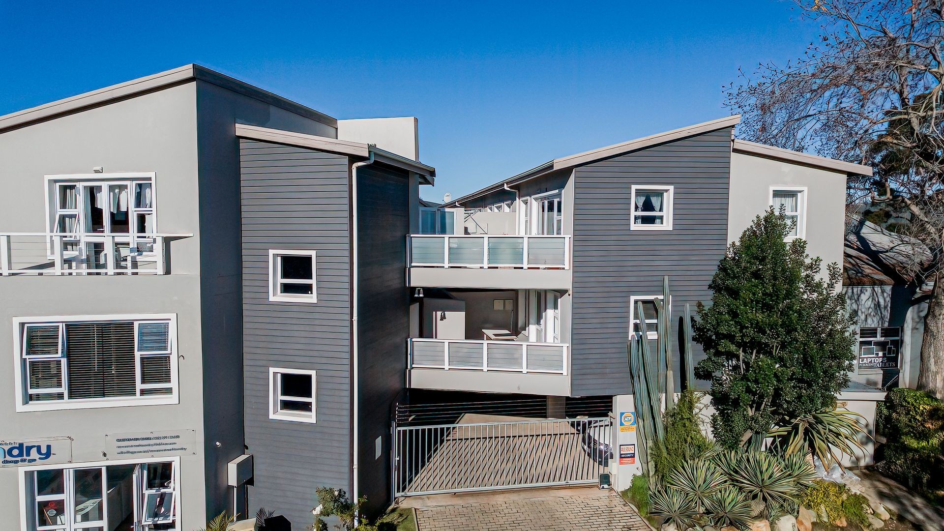 Apartment for rent in Knysna Central, Knysna, 37 m²
