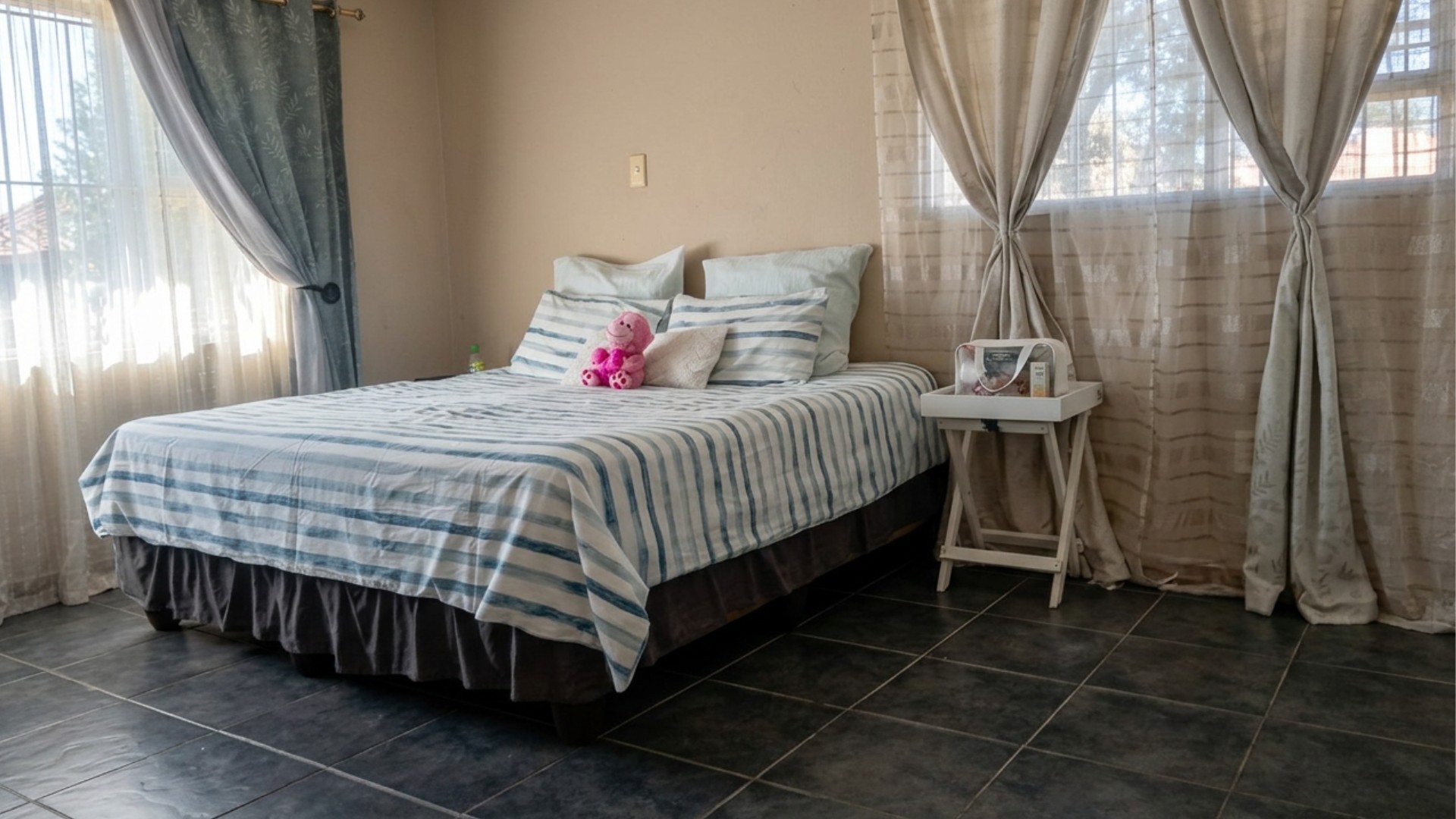 House for sale in Haven Hills, East London, 334 m²
