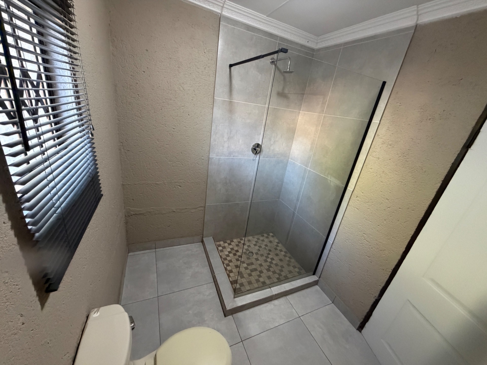 Room for rent in Kanyamazane, Nsikazi, 55 Kanyamazane e1 (5th floor), Kanyamazane, 54 Kanyamazane, Kanyamazane, Nsikazi, Mpumalanga