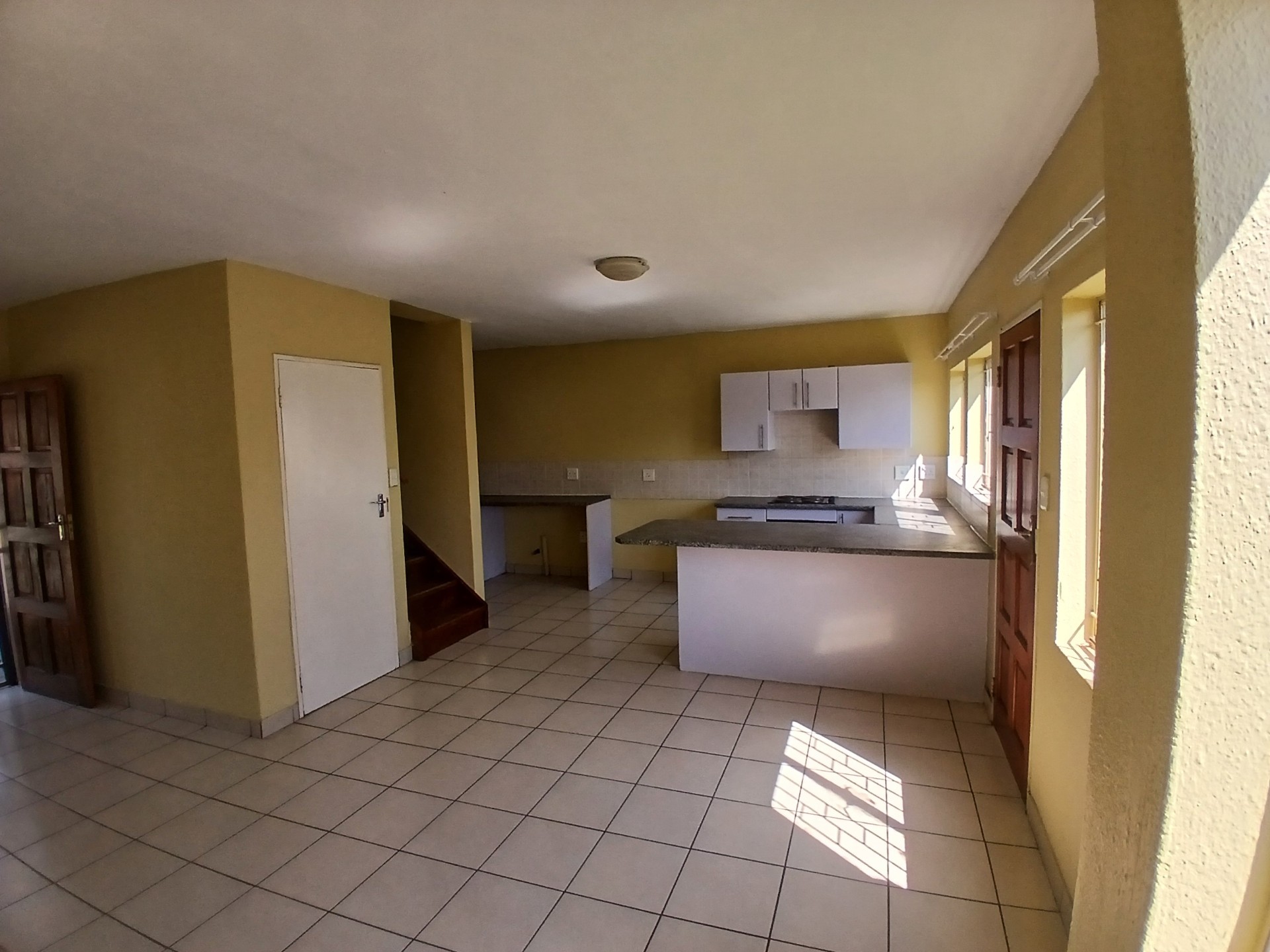 Townhouse for sale in Kosmosdal, Centurion, 108 m²